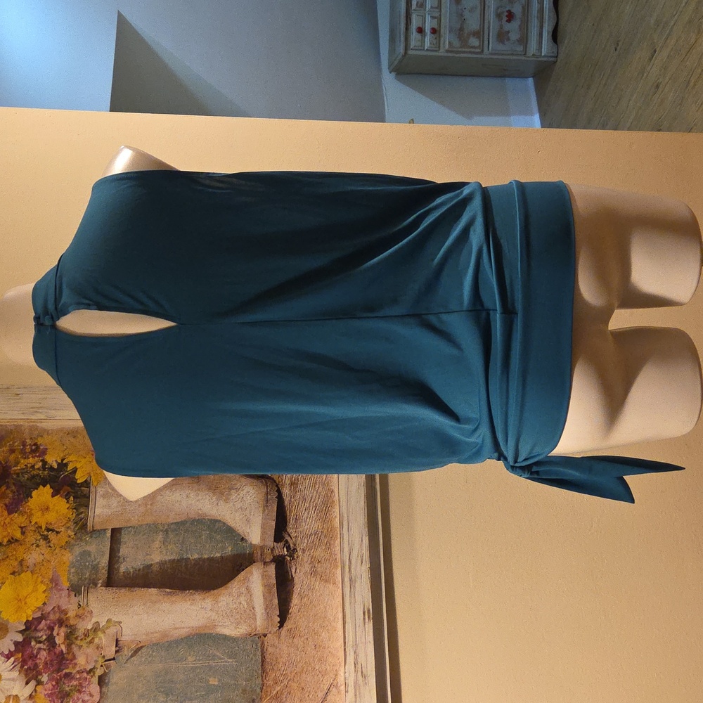 Sheila Rose Tank - Picture 7 of 10